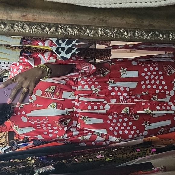 🌟Beautiful Nautical Inspired Robe🌟 - Picture 12 of 13